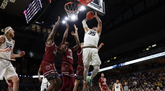 Men’s Basketball Takes on Alabama on the Road