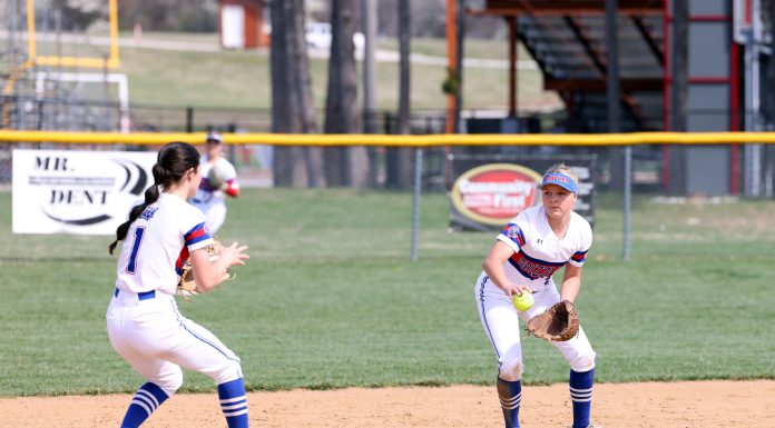 Grizzly Softball now 13-5