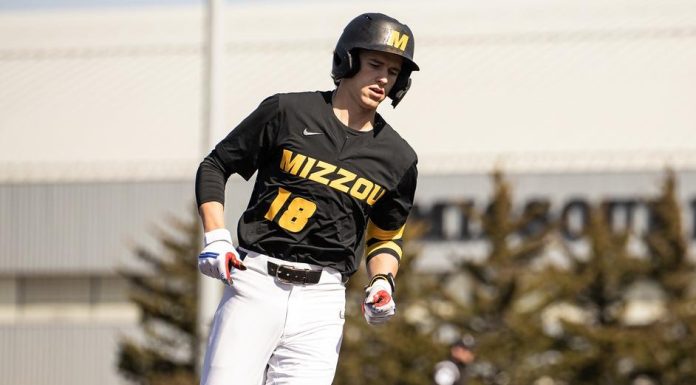 Baseball Set to Open SEC Season Against Top-Ranked Razorbacks