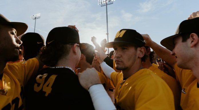 Baseball Hosts Norse for Three-Game Weekend Series