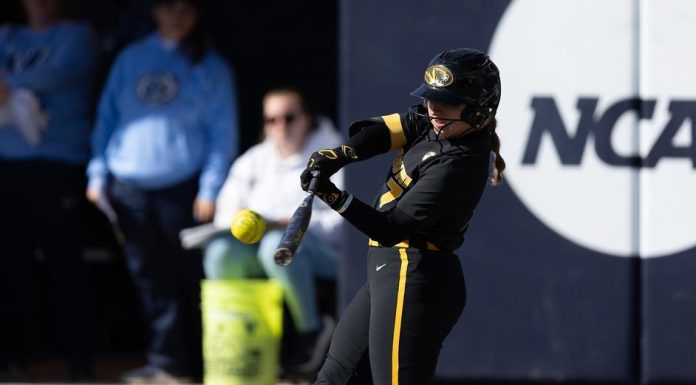 No. 12/13 Softball Downs Villanova to Complete East Coast Trip, 4-0