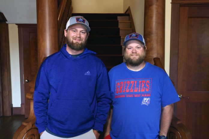 grizzly_softball_coaches