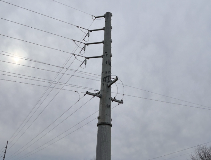 utility pole
