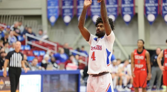Grizzlies end semester on winning streak