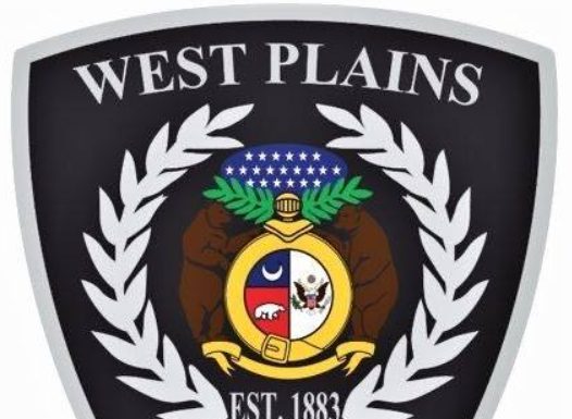 West Plains Police Looking for Driver of Tractor Trailer