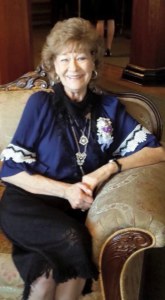 Alice Lou Wright