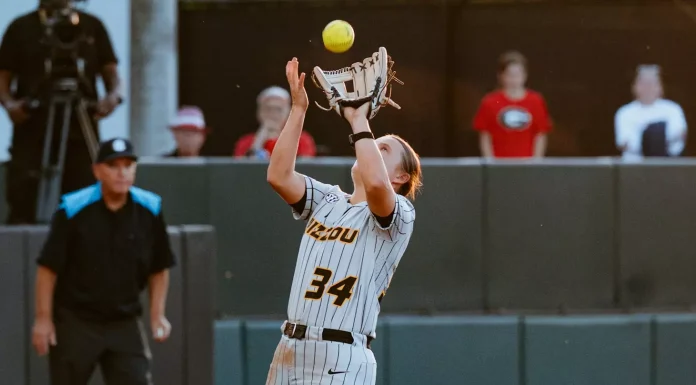 Softball Takes on Auburn in First Round of SEC Tournament