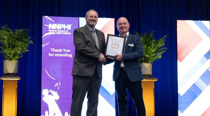 Alton Bank President Inducted into 50 Year Club