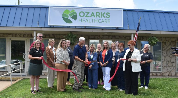 Ozarks Healthcare Willow Springs Clinic Ribbon Cutting on Tuesday