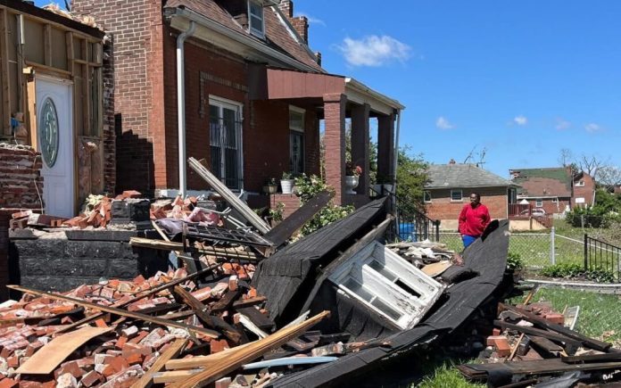 St.-Louis-tornado-e1747974881818-1080x675